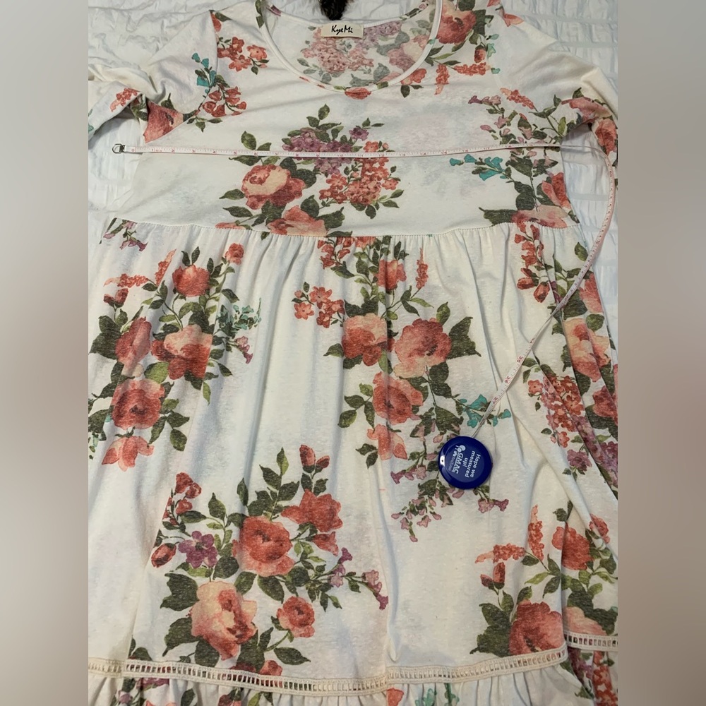 Kye Mi Floral Dress - Picture 11 of 16